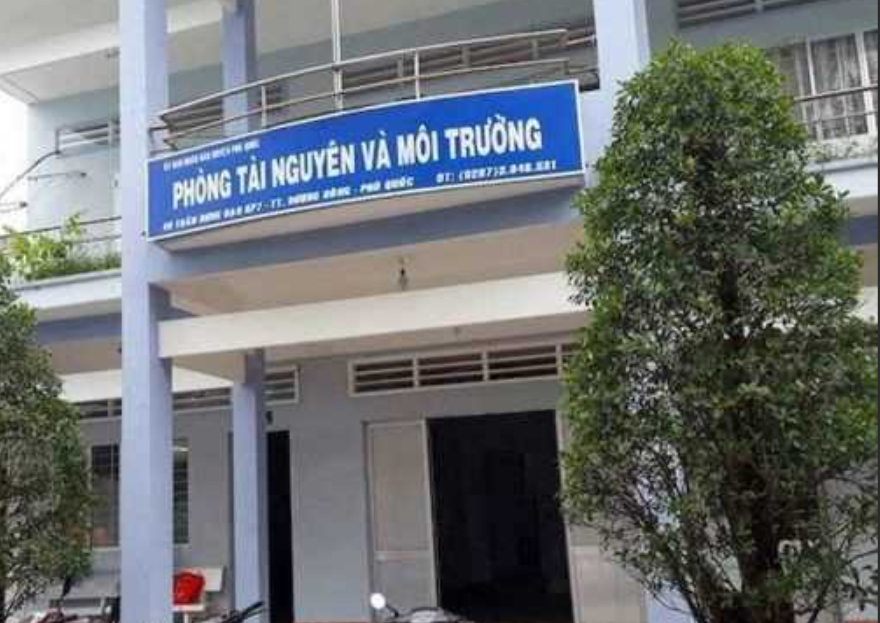 Phòng tài nguyên và môi trường